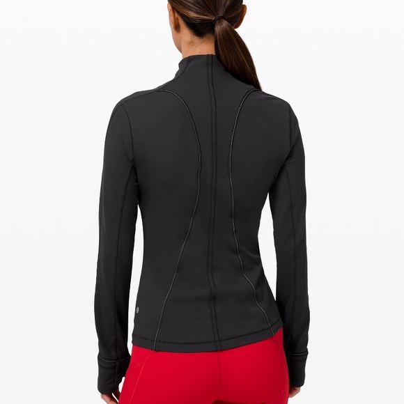 Lululemon Run Briskly 1/2 Zip - Picture 5 of 7